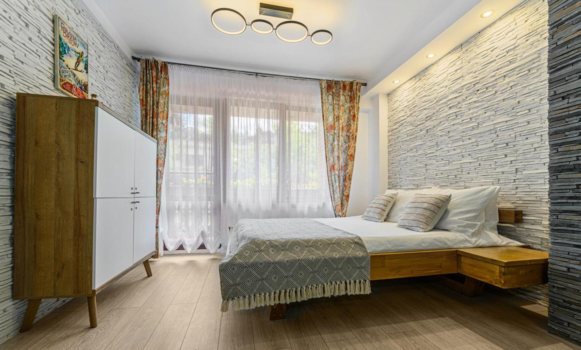 Studio Enis Poiana Brasov Luaran gambar