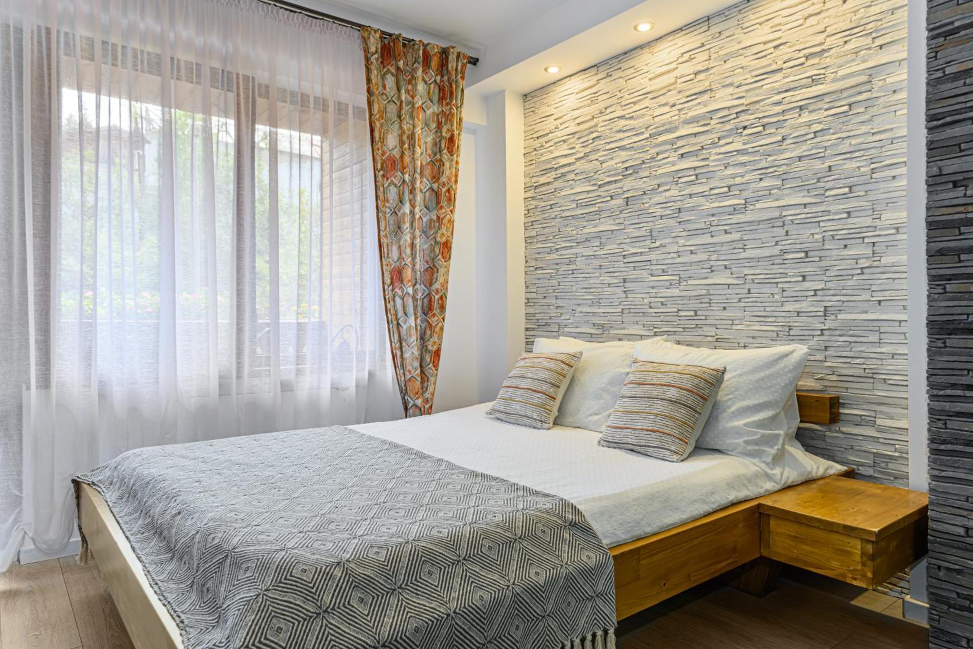 Studio Enis Poiana Brasov Luaran gambar