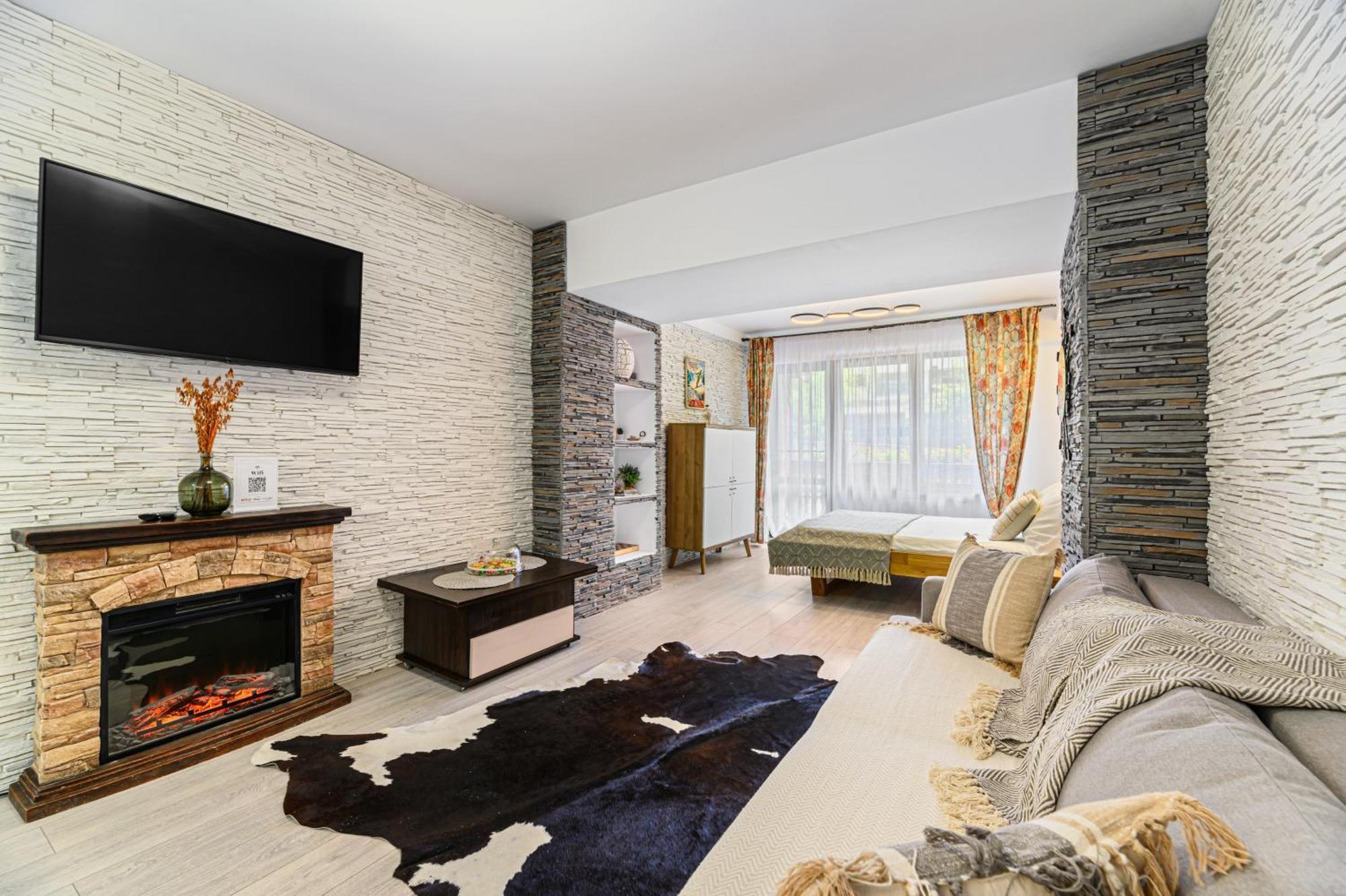 Studio Enis Poiana Brasov Luaran gambar